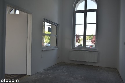 Nowoczesny lokal 1.05 na parterze dworca PKP w Złotnikach Kujawskich !