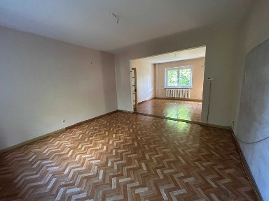 Dom jednorodzinny wolnostojący z garażem/ Międzyrzecz / działka 655 m2