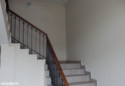 Biała Podlaska - na wynajem lokal o pow. 22,22 m2 w budynku dworca