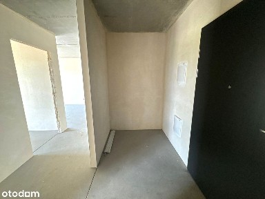 3 pokoje z ogródkiem 40m2|Wysokie sufity|Bezpośrednio