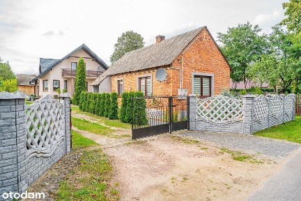 Dwa domy w cenie jednego - do zamieszkania - nad jeziorem