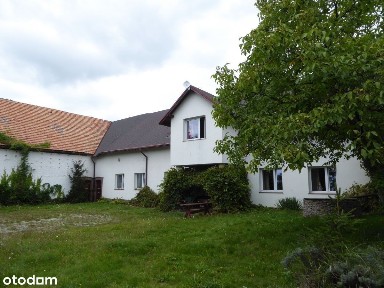 Dom WolnostojĄcy Z ZabudowĄ GospodarczĄ Olszany