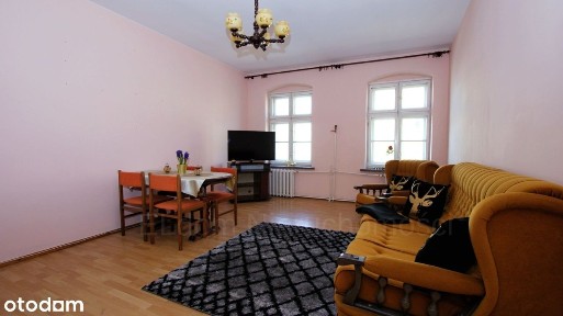 ul. Komuny Paryskiej, Przedmieście Oławskie, Krzyki, Wrocław, dolnośląskie