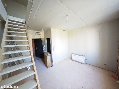 Dwupoziomowe mieszkanie w rewitalizowanej kamienicy - Łódź Górna