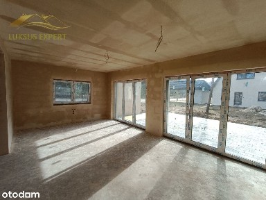 Nowe Domy W Kątach Walichnowskich.