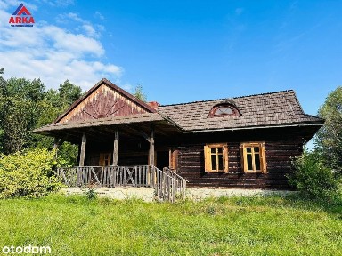 Klimatyczny dom z bala na kameralnej działce