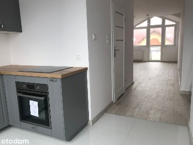 Nowoczesne trzy pokoje + oddzielna kuchnia. Winda