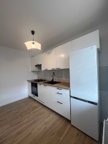 Sprzedam 2-pok mieszkanie Piaseczno ul.Strusia