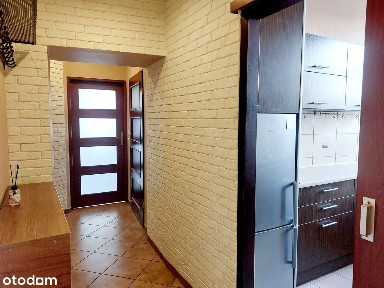 3 pokoje, 1 piętro, kamienica centrum 52 m²