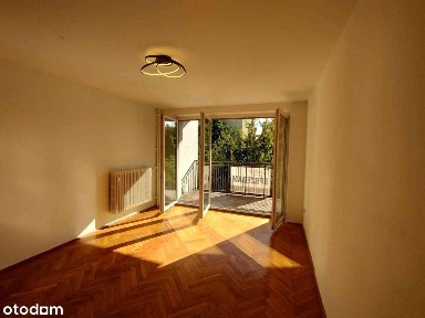 Sprzedam Piękne Mieszkanie po Remoncie w Centrum z dużym Tarasem