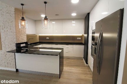 TARASY 50 m2 -> Ostatnie Piętro -> 4 pokoje + Hala Garażowa