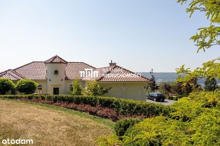 Przestronna i prywatna rezydencja w Babicy