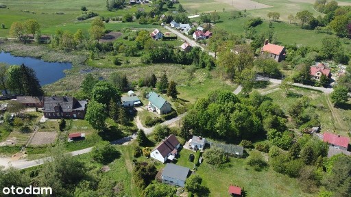 Siedlisko nad jeziorem-idealne miejsce na dom
