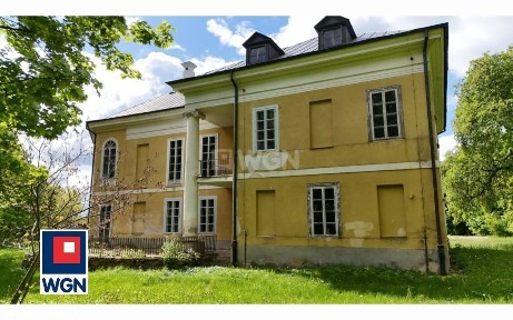 Dom, 1 200 m², Luberadz