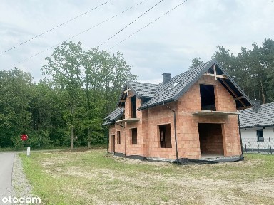 Nowy dom z garażem blisko lasu i centrum