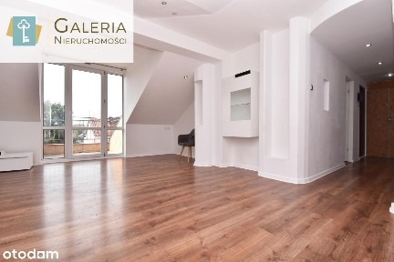 4 pokoje z balkonem i dwiema łazienkami