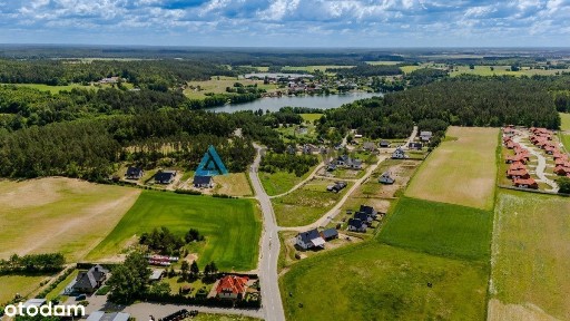 Atrakcyjny dom z pięknie zagospodarowanym ogrodem