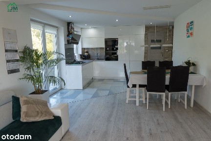 Siedlisko z domem na dużej działce!