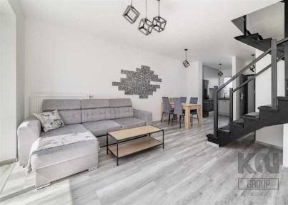 Dom szeregowy na osiedlu Srebrna Ostoja