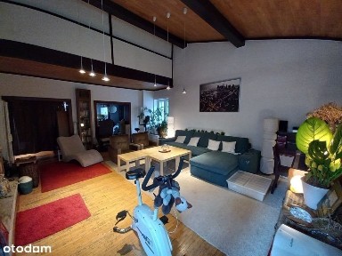 Willa na siedzibę firmy, magazyn, parking i garaż