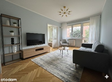 Jasne mieszkanie na 1 piętrze, 3 pokoje, piękny parkiet, bardzo ciepłe