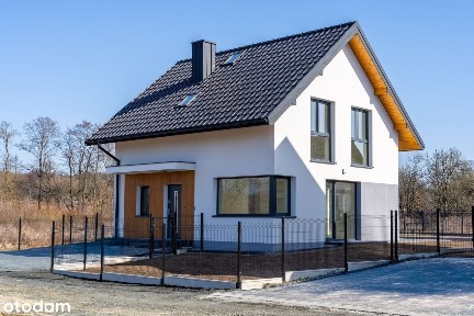 Dom wolnostojący w spokojnej okolicy