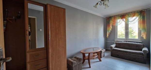 Mieszkanie 2 pokoje 38m3 po remoncie, umeblowane, wysoki parter