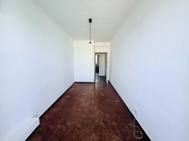 Sprzedam bezpośrednio - 2 pokoje na granicy Woli i Śródmieścia