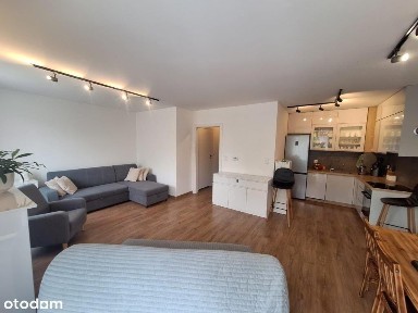 Nowe budownictwo, winda, duzy balkon!