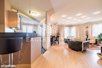 Trzy Pokoje w Wysokim Standardzie Na Zalesiu