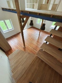 Dom z dużym ogrodem i winnicą blisko Krakowa