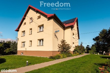 Przytulne mieszkanie z ogrodem, garażem i piwnicą