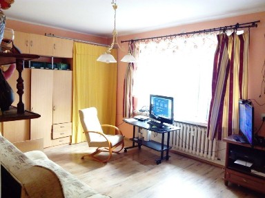 2 pokoje, 51m, 1 piętro, własny parking, cisza i spokój, Fabryczna !