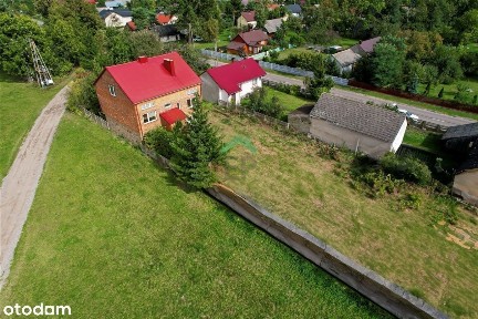 Dom w Okołowicach na sprzedaż - widok na las.