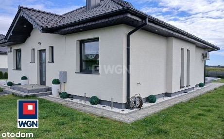 Komfortowy dom w spokojnej lokalizacji.