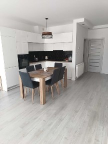 REZERWACJA Bezczynszowe mieszkanie z miejscami parkingowymi