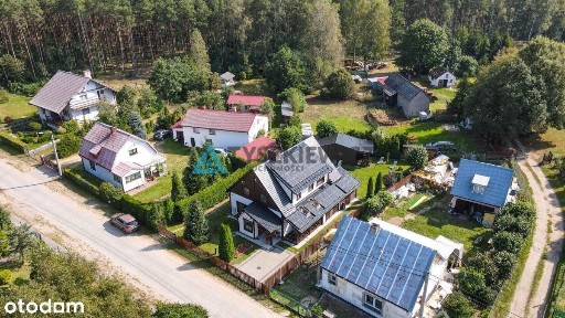 Klaniny - Dom pasywny z 2 mieszkaniami i domkiem