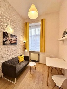 Kawalerka z antresolą 20 m² - Politechnika Łódzka / Sukcesja