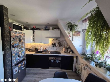 Mieszkanie 69m, 2 pokoje, salon z kuchnią, kamienica.