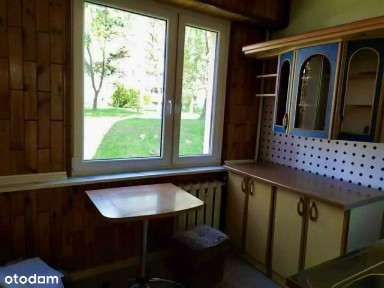 Sprzedam mieszkanie 49m2 na parterze