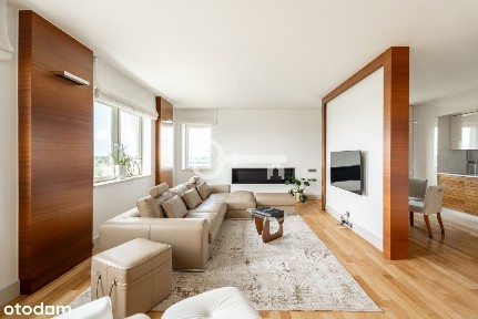 Wysokie piętro | Prywatny basen w budynku