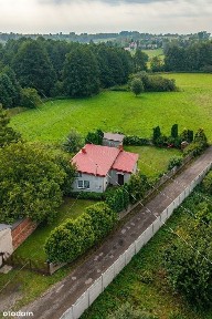 Dom w zielonej części Brzezin- cisza, spokój