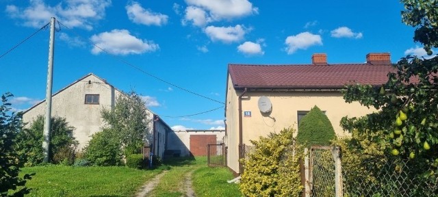 Dom 106m² z działką 1,84 ha, stodołą i garażami - Kamionka, stadnina!