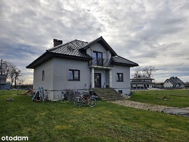 Dom, 150,60 m², Mizerów