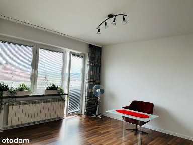 Bochnia, ul. Dąbrowskiego - piętro domu do wynajęcia.