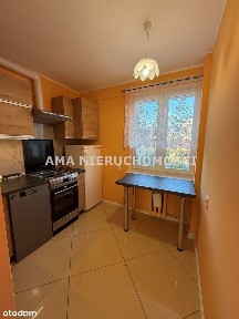 Trzypokojowe mieszkanie z oddzielną kuchnią