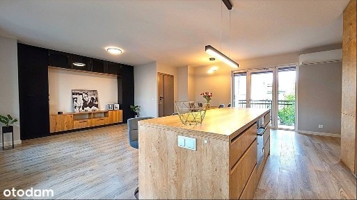 Płac Grunwaldzki, 2 Mp, wysoki standard