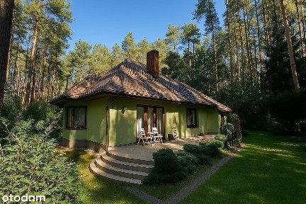 DOM W STARODRZEWIE - ADAMÓW WIEŚ