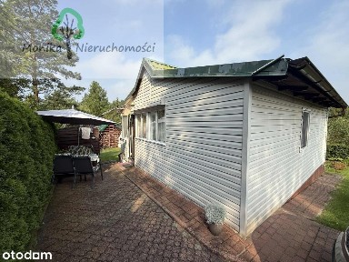 Domek letniskowy nad jeziorem w Bartoszylas