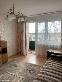 Przestronna kawalerka z balkonem